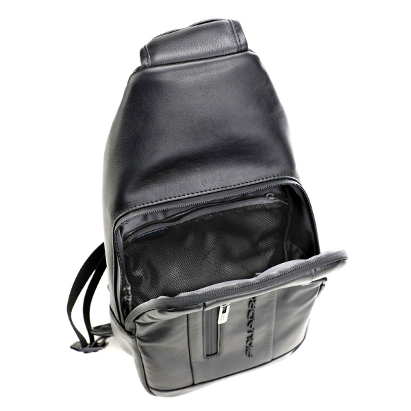 piquadro urban sling bag black ca4536ub00 n 35